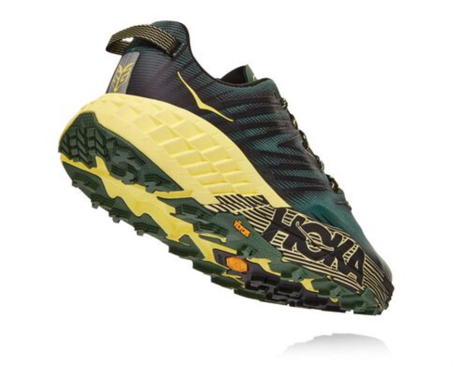Hoka Speedgoat 4 Mirtusz Reflektorfényben